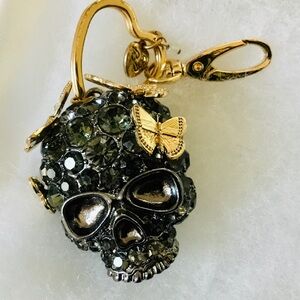 Betsey Johnson Black and Gold Skull Purse Charm or Key Holder